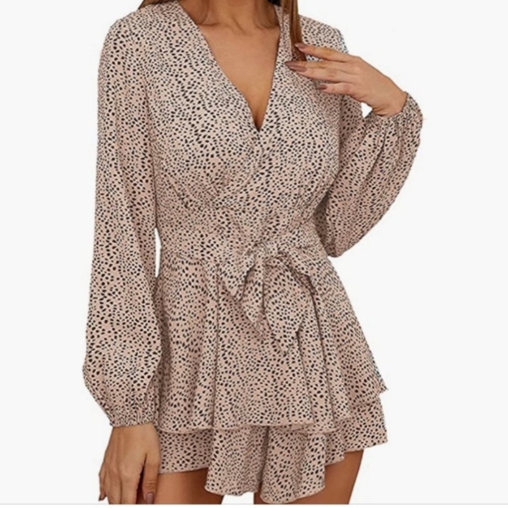 ⬇️💲NWT - Pretty Garden - Animal Print - Romper - Picture 3 of 8